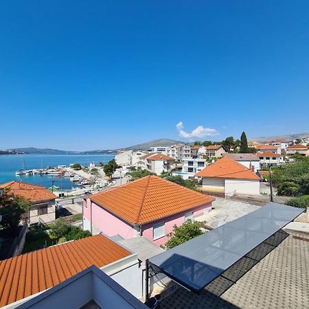 Modern Apartment Near The Sea-Mise Trogir Buitenkant foto