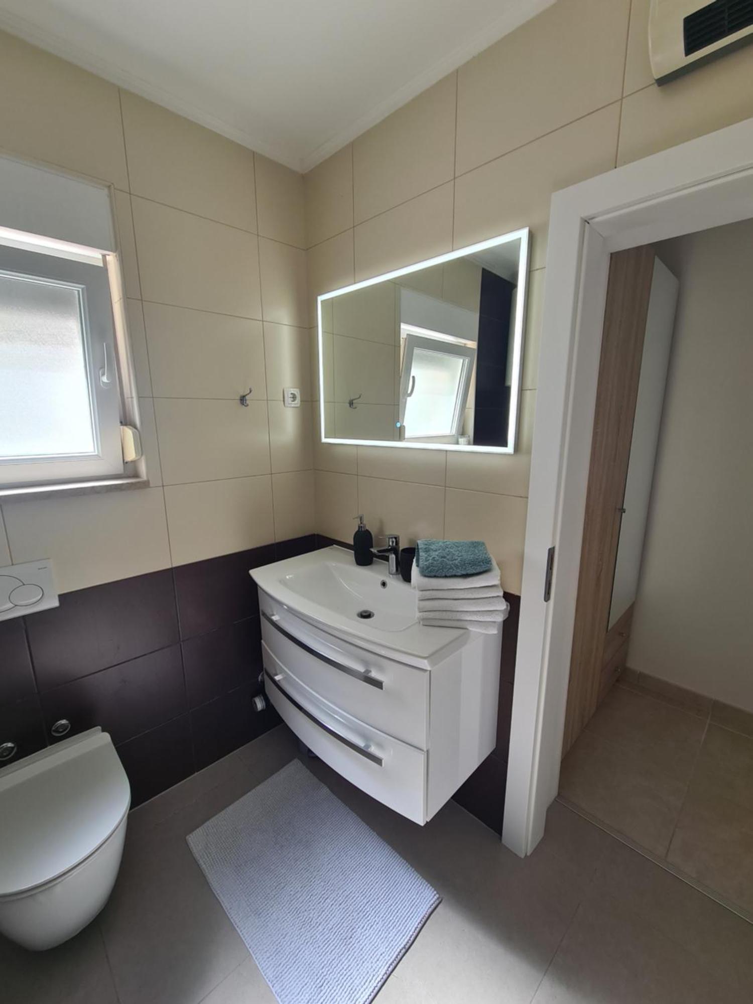 Modern Apartment Near The Sea-Mise Trogir Buitenkant foto
