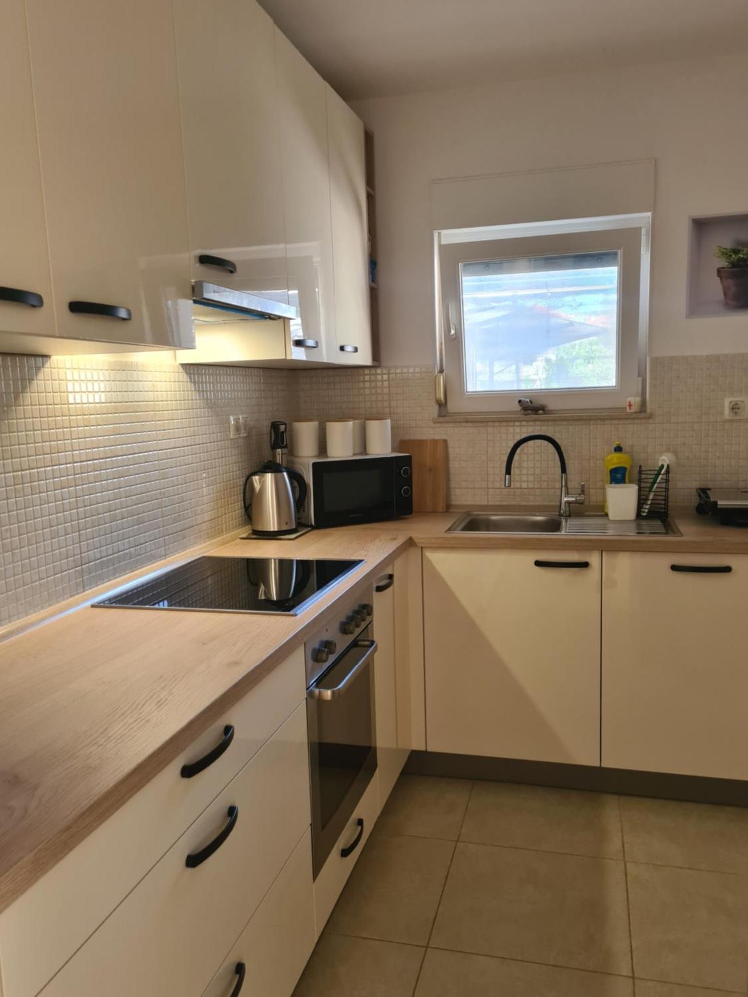 Modern Apartment Near The Sea-Mise Trogir Buitenkant foto